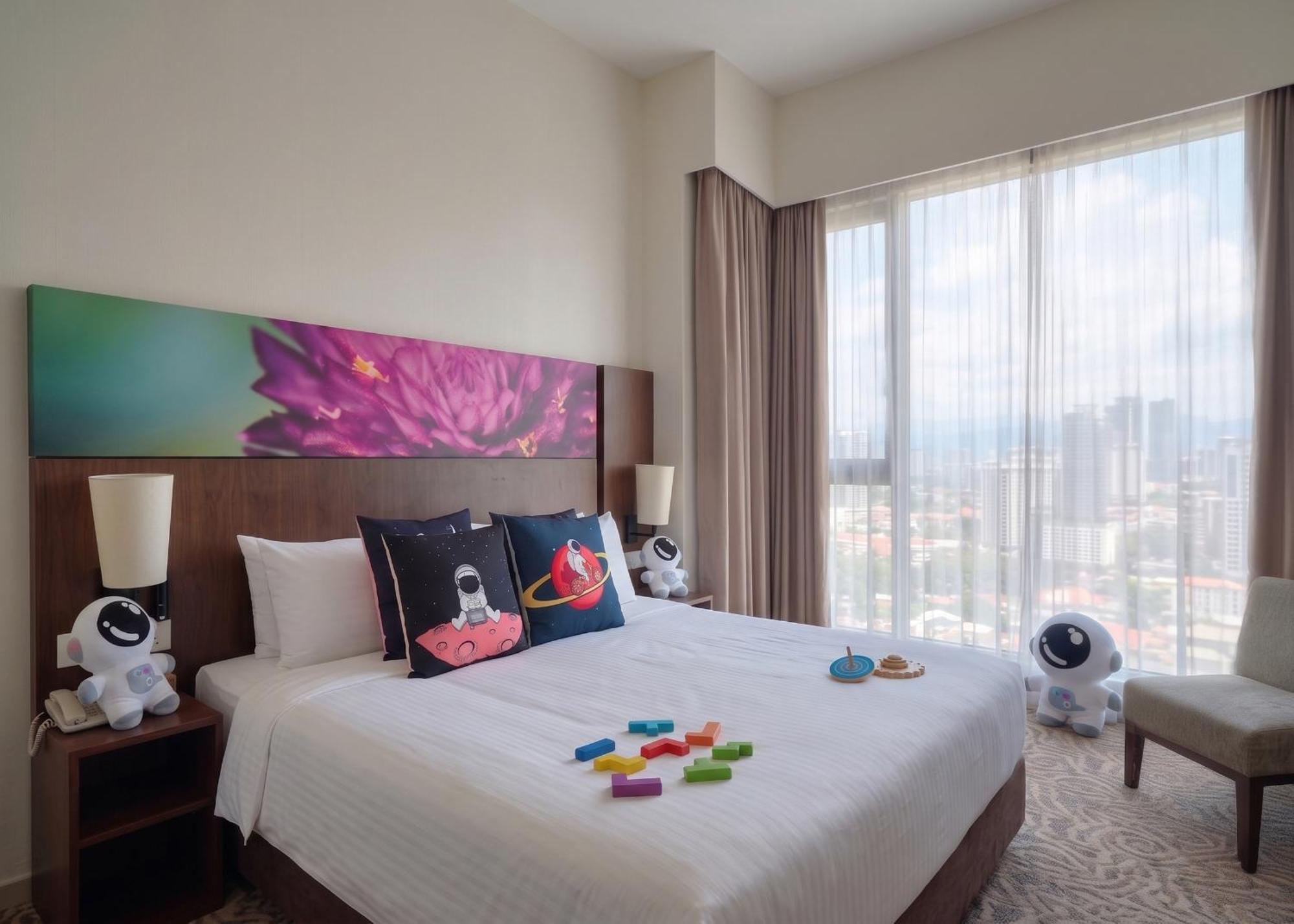 Astronaut-Themed 1 Bedroom Premier Family Suites